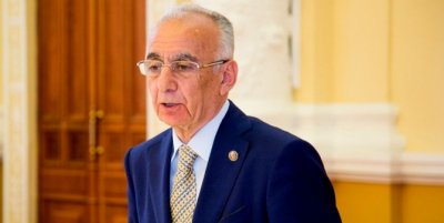 Hacıbala Abutalıbov etirazçıların qarşısına çıxdı, şərt qoydu: "Dayandırın, yığılan pulları, nə qədər edir mən verirəm" - VİDEO